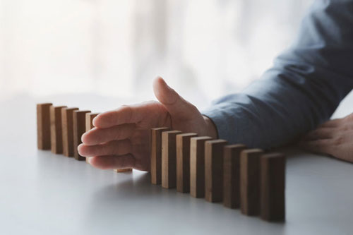 Governance & Risk